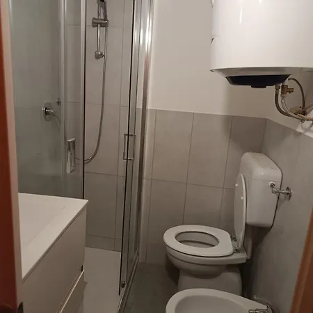 アパート Check In