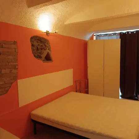 アパート Check In