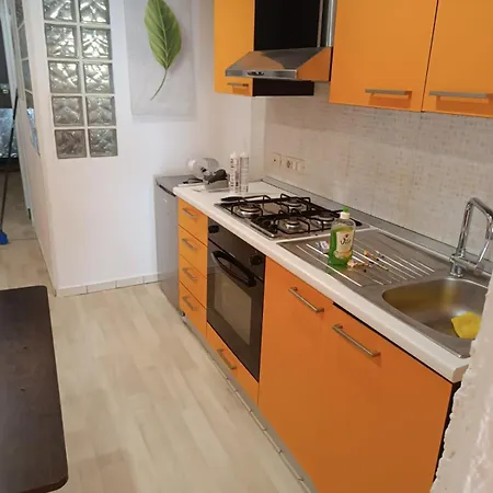 アパート Check In